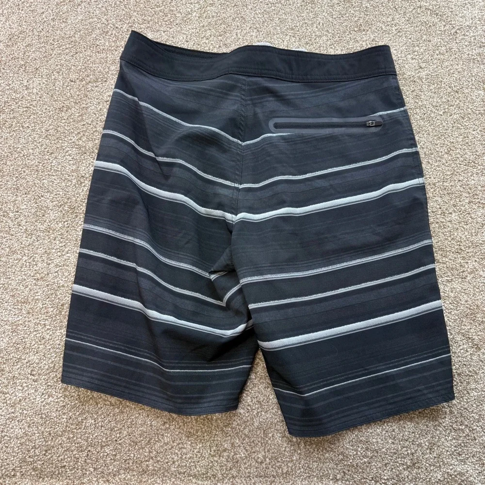 George Mens Black Grey Striped SURF Board Shorts Swim Trunks 30 Quick Dry